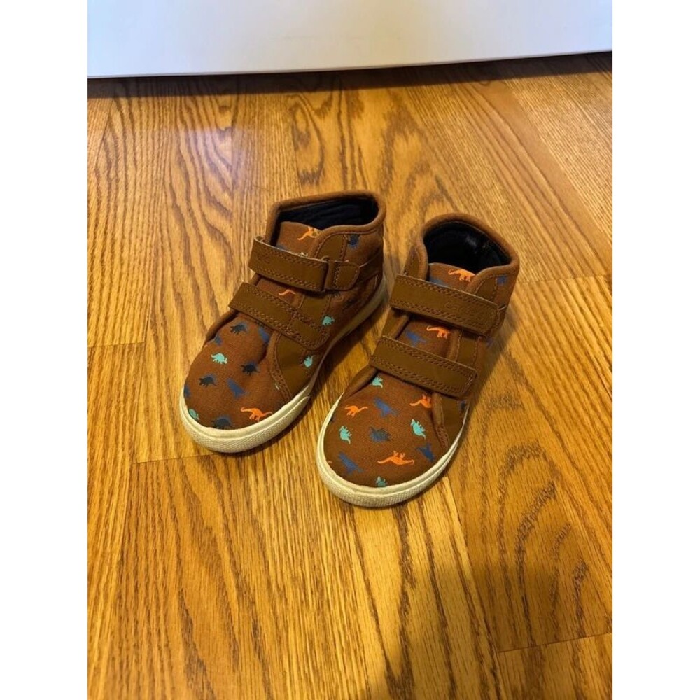 Carters Dinosaur Shoes Size 11